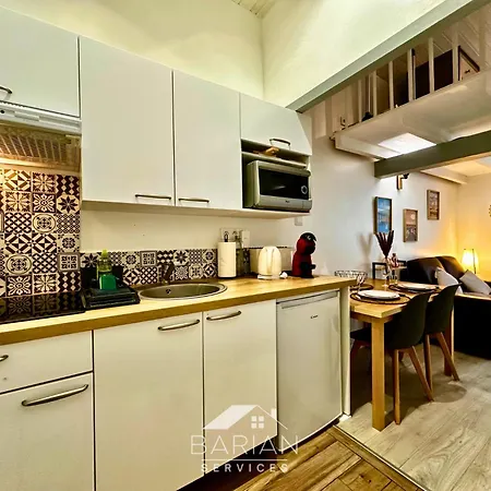 Maisonette Avec Jardin * La Rochelle (Charente-Maritime)