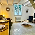 Maisonette Avec Jardin * La Rochelle (Charente-Maritime)