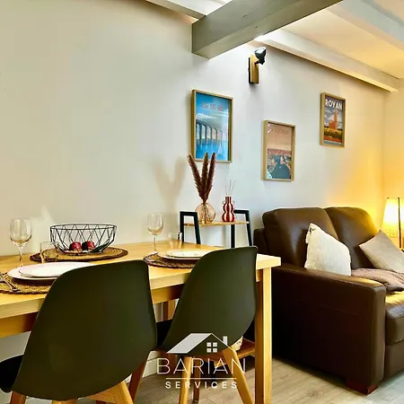 Maisonnette Avec Climatisation Et Cour - Ménage Et Linge Inclus Casa vacanze *